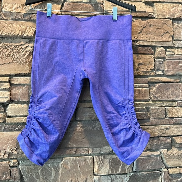 LULULEMON IN THE FLOW CROP LEGGINGS - Picture 4 of 7